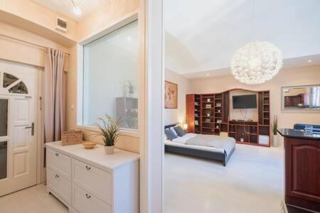 Charming Flat In The Center Apartment *